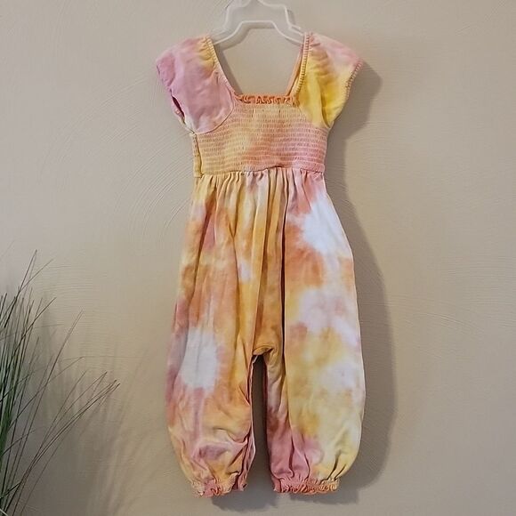 BURT'S BEES BABY TIE-DYE SMOCKED ORGANIC ROMPER JUMPSUIT, SIZE 6-9 MONTHS - Picture 4 of 7